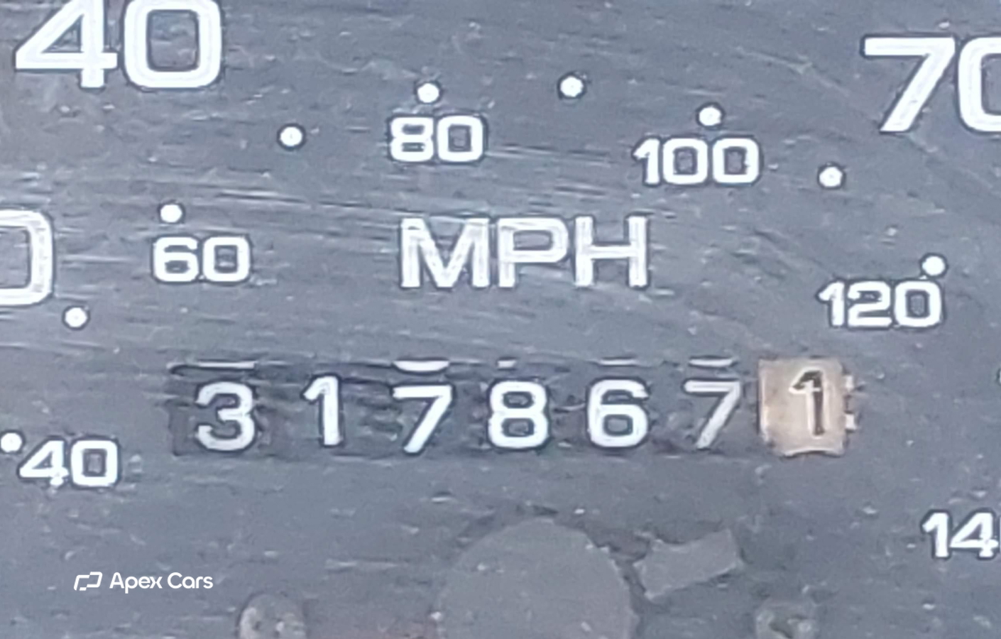 Nissan 1993