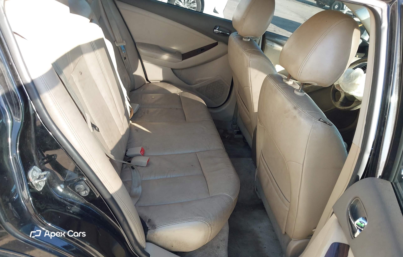 Nissan Altima 2012