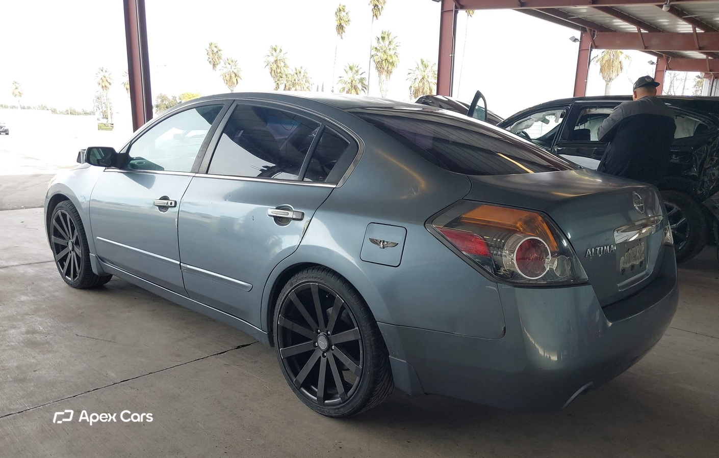Nissan Altima 2011