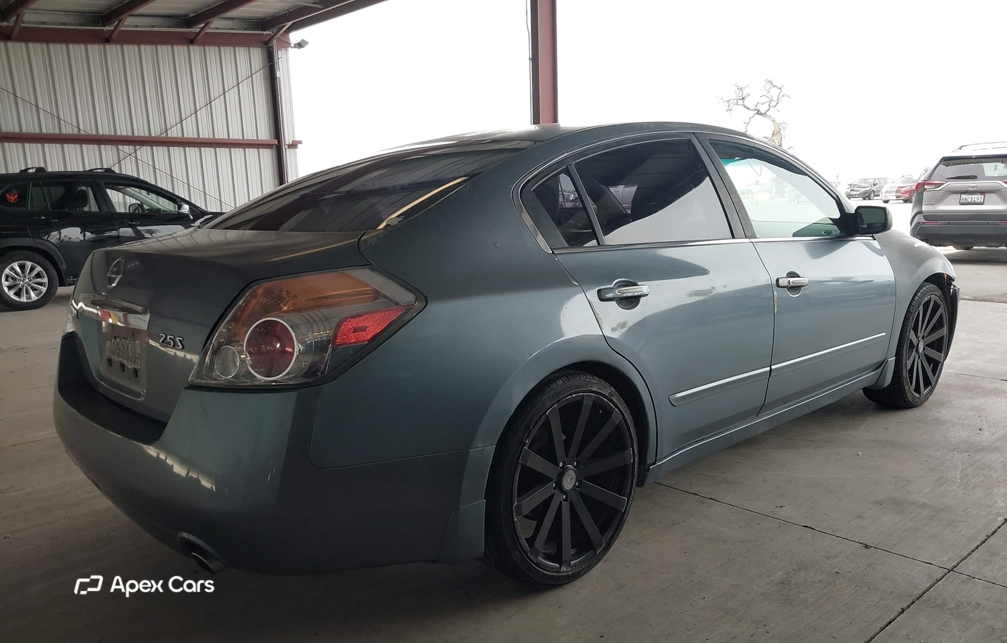 Nissan Altima 2011