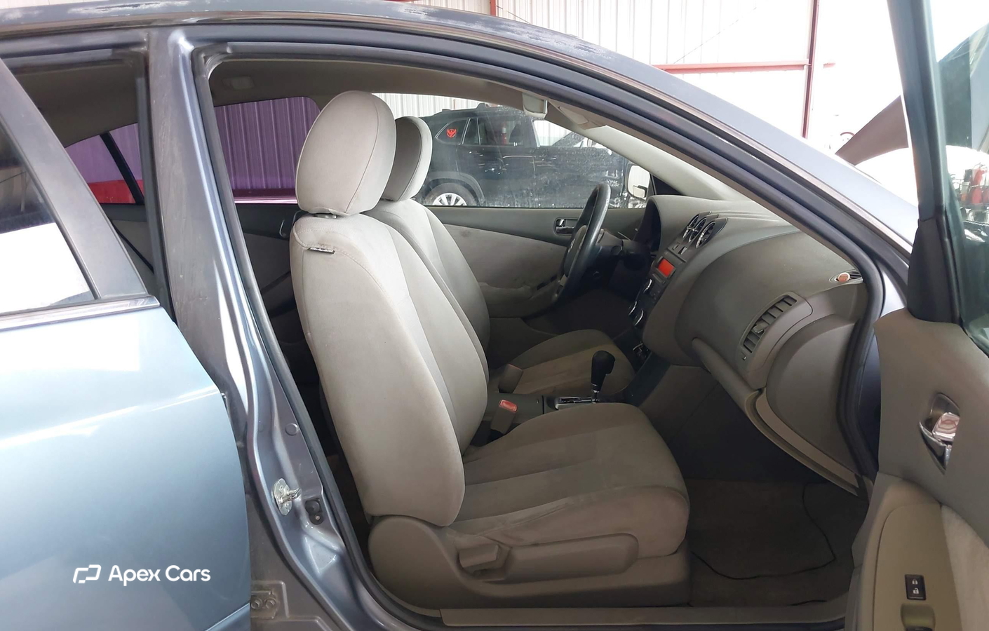 Nissan Altima 2011