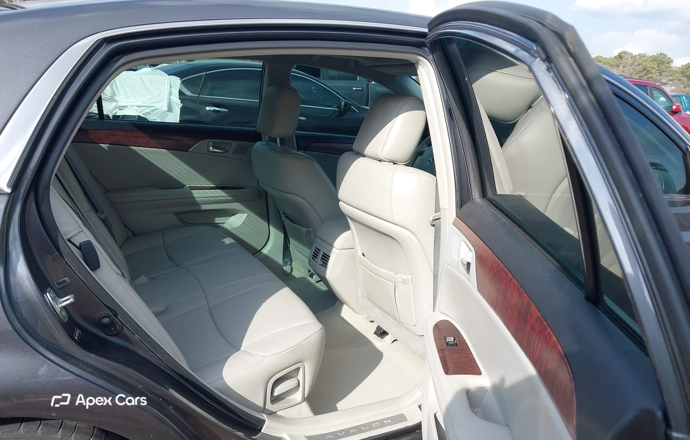 Toyota Avalon 2012