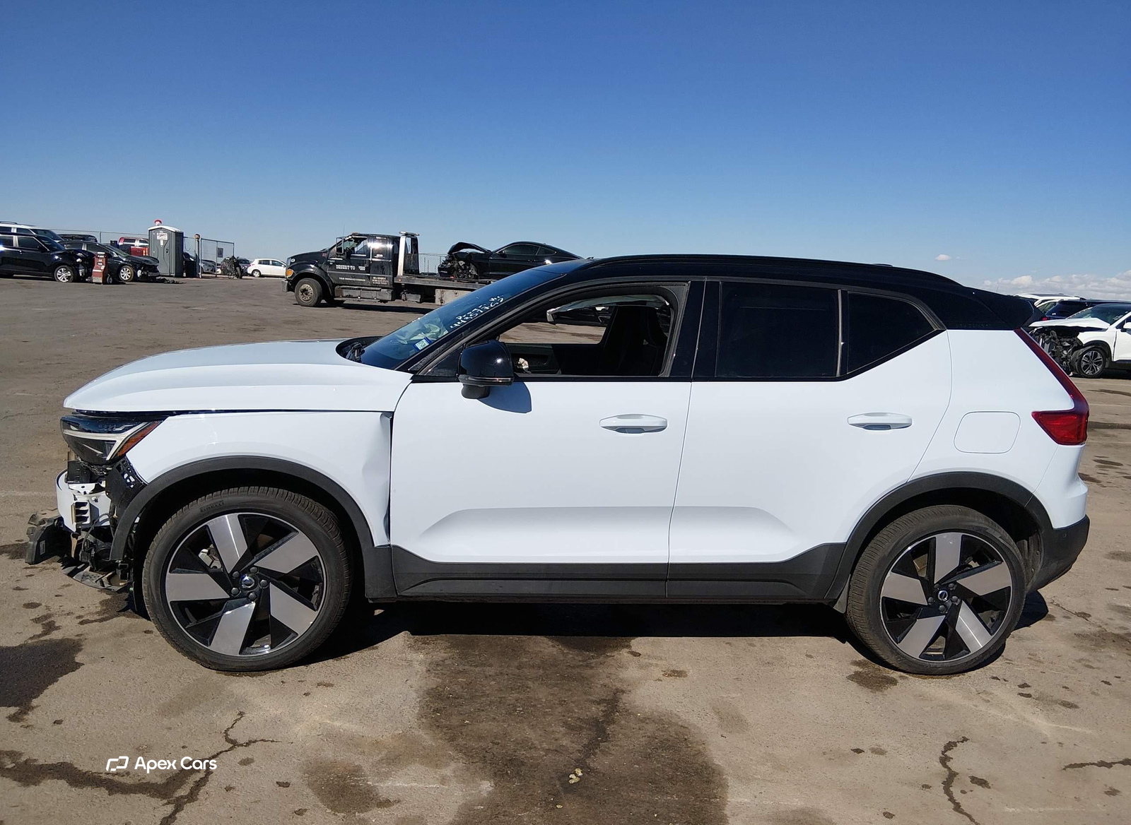 Volvo XC40 2024