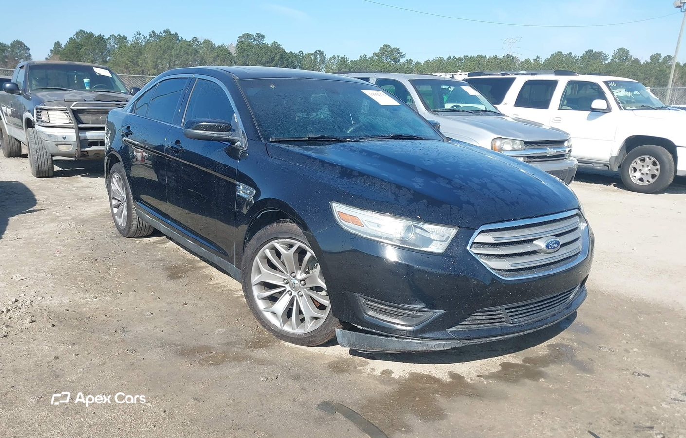 Ford Taurus 2016