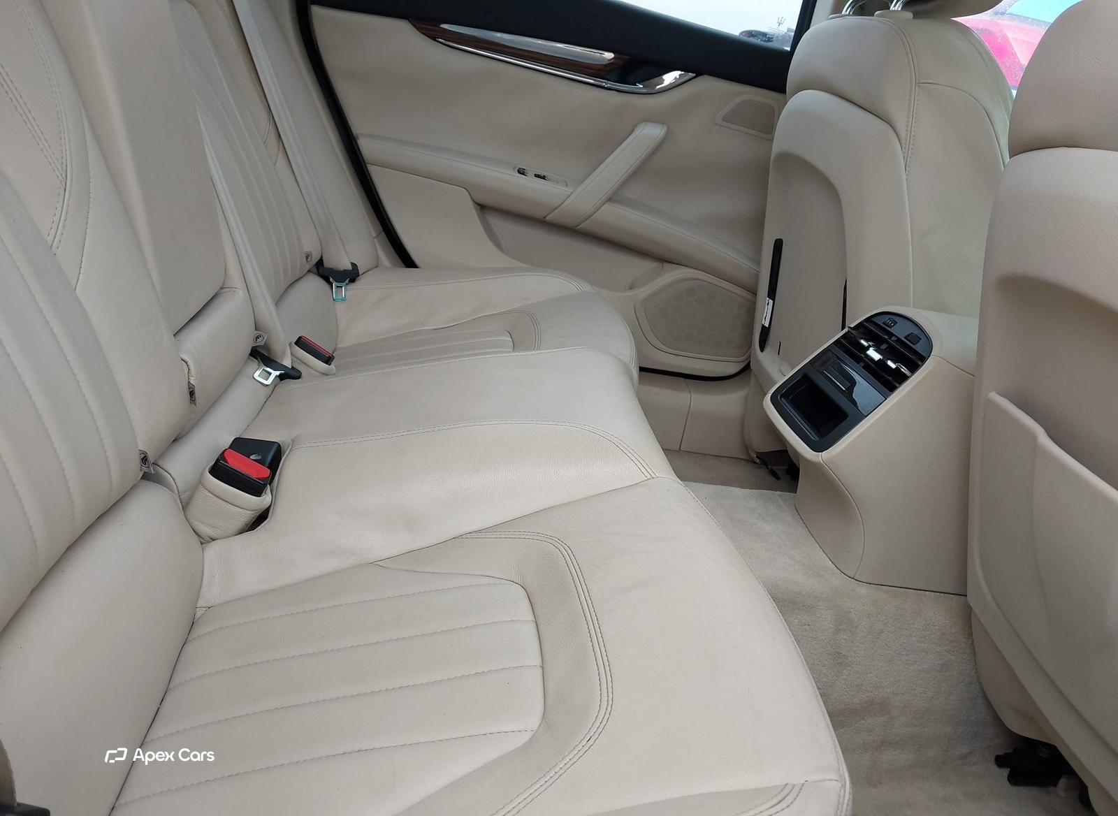 Maserati Quattroporte 2014