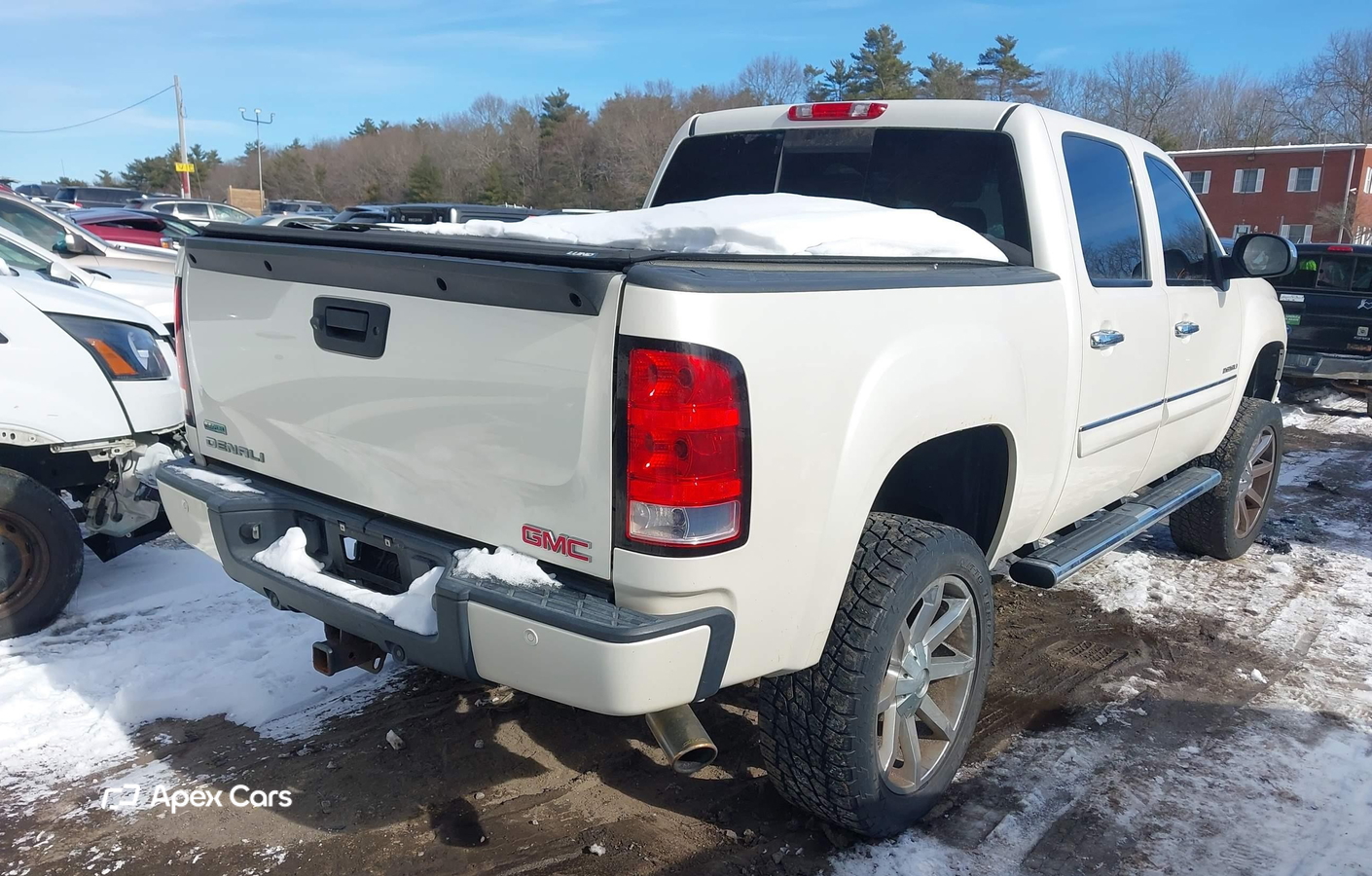 GMC Sierra 2011