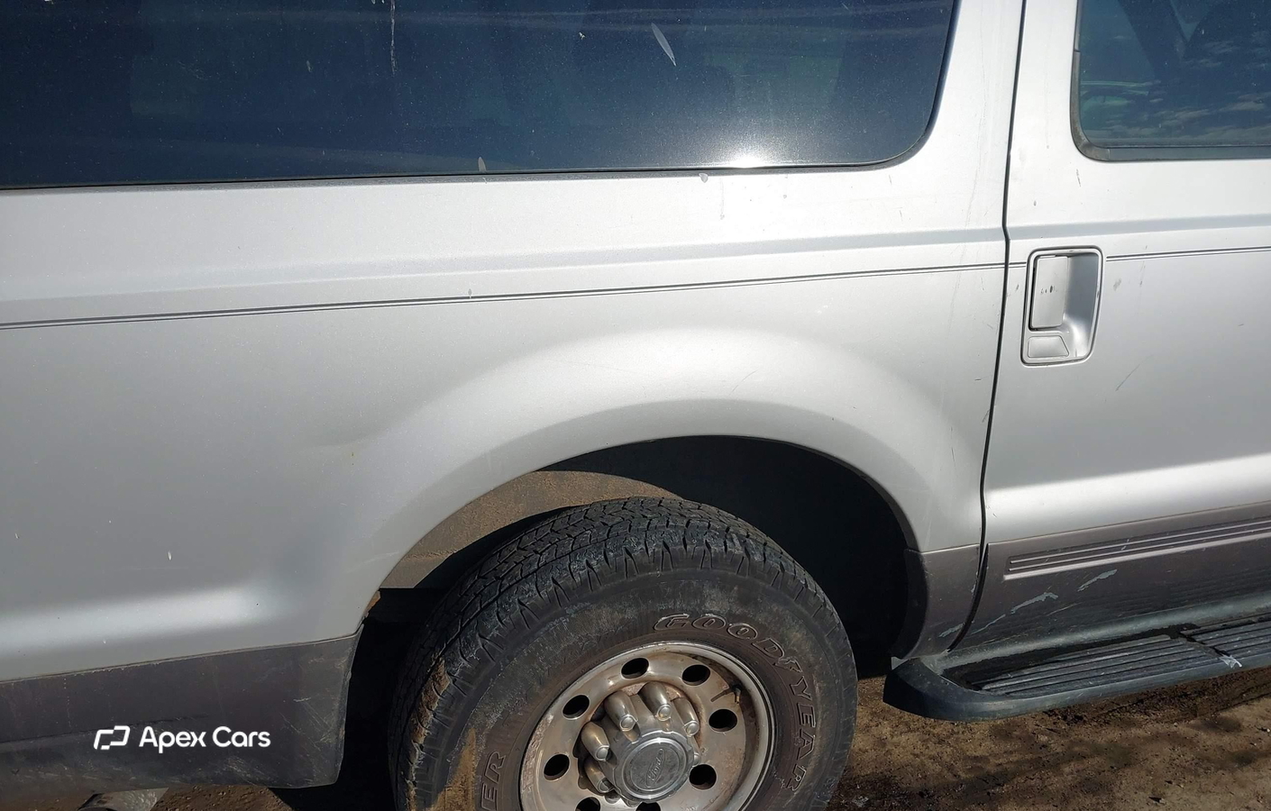Ford Excursion 2001