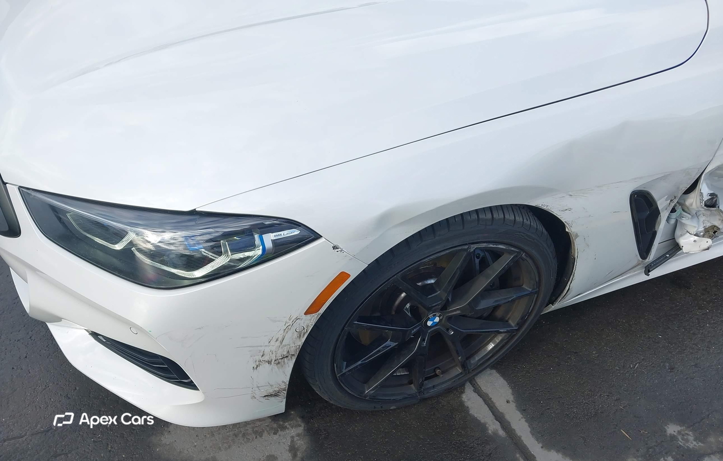 BMW Series 8 2023