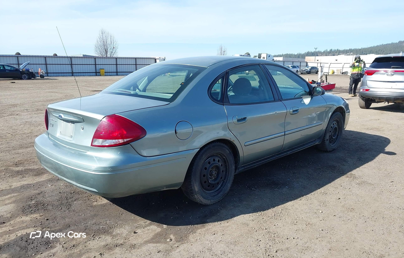 Ford Taurus 2005