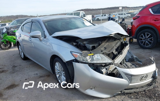 Lexus ES 2015 - Image 1 of 16