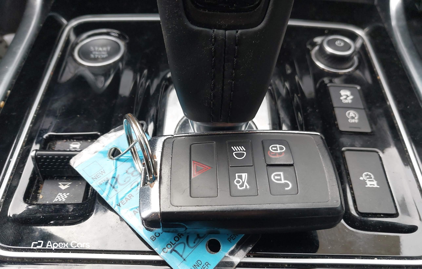 Jaguar XE 2020