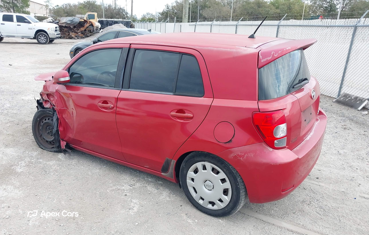 Scion xD 2013