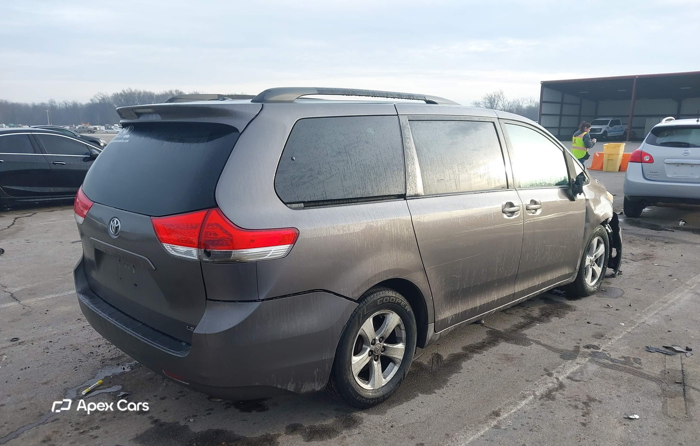Toyota Sienna 2011