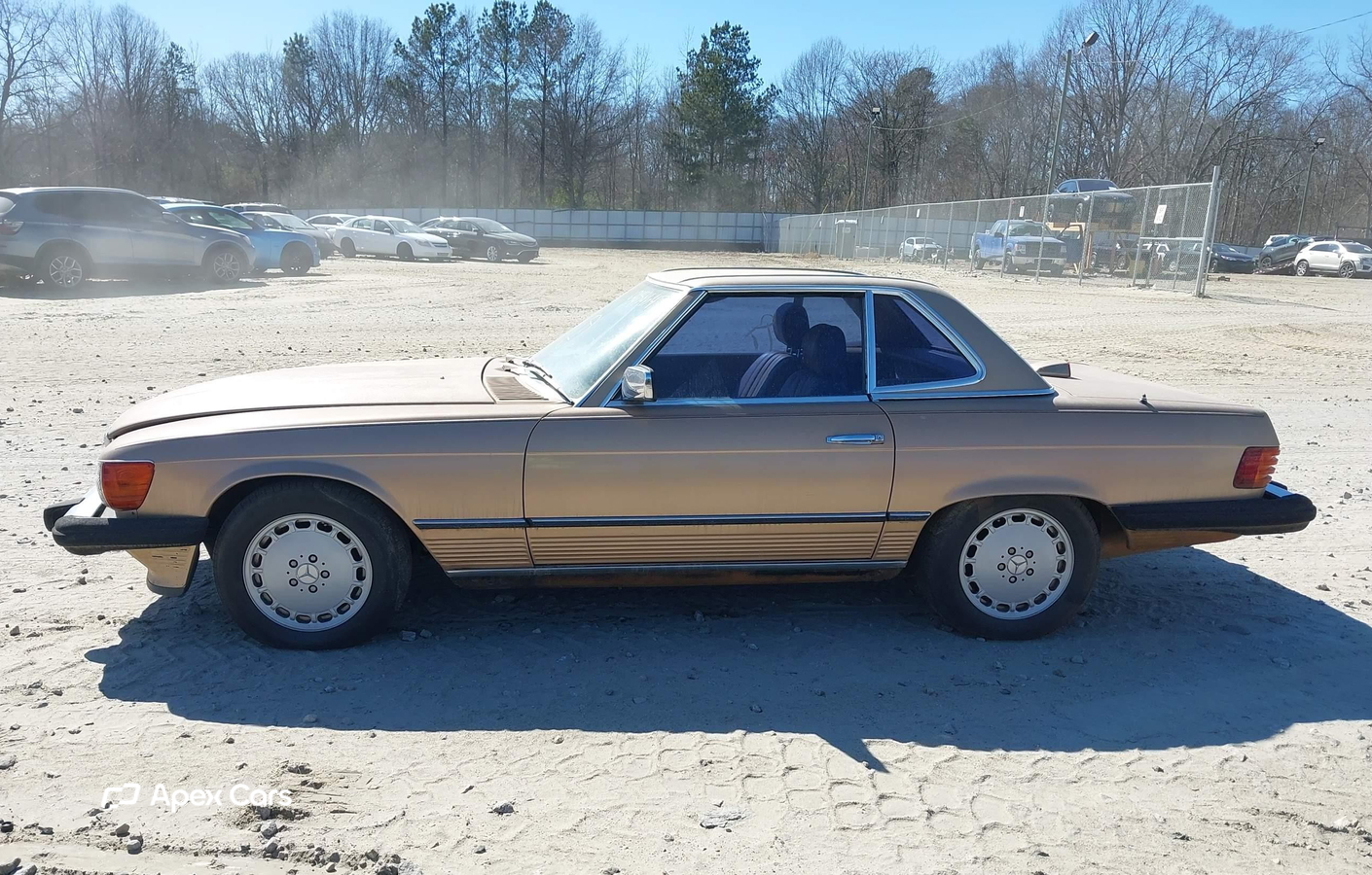 Mercedes-Benz W114 1984