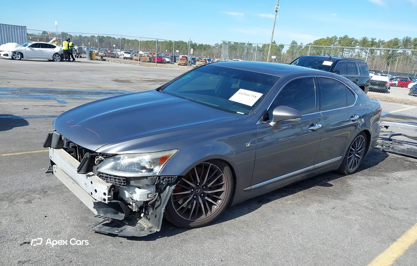 Lexus LS 2014