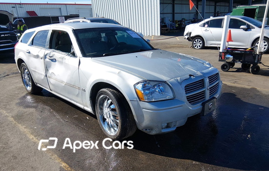 2006 Dodge Magnum - Image 1 of 5