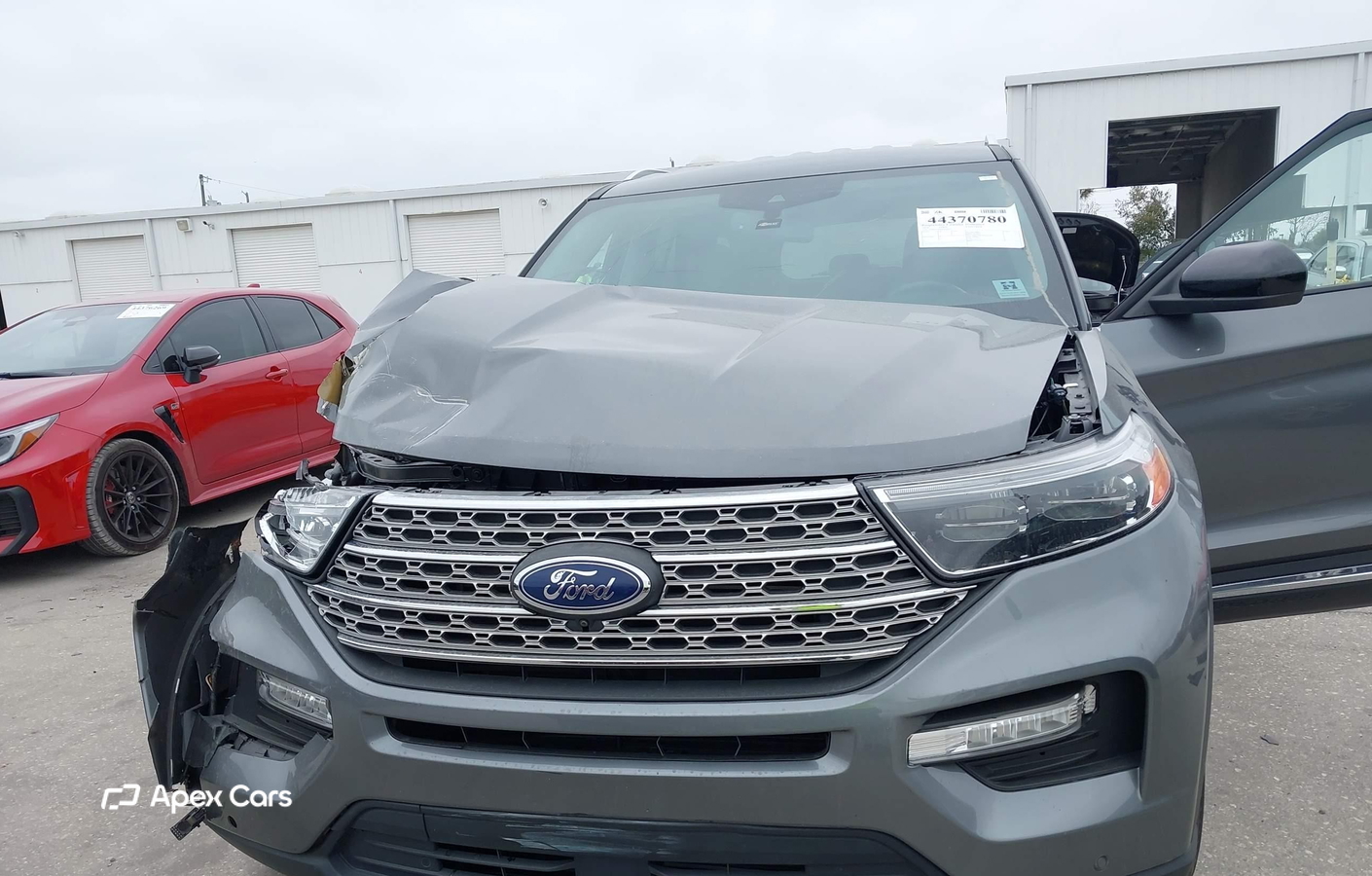 Ford Explorer 2024