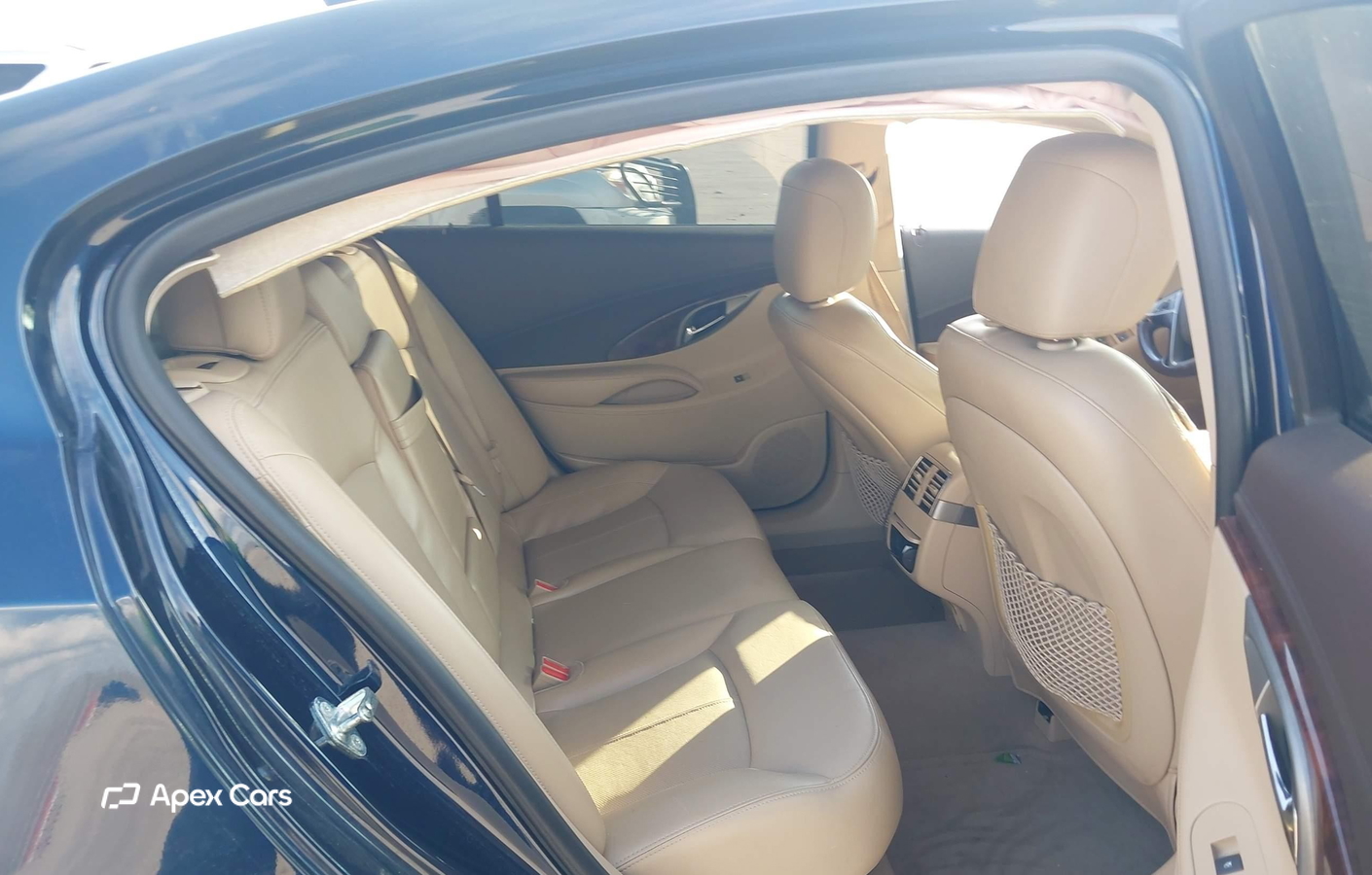 Buick LaCrosse 2011