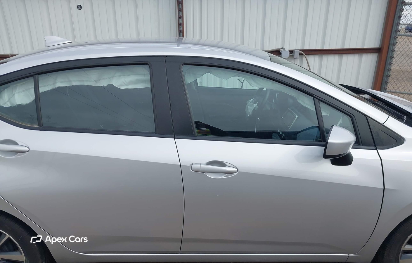 Nissan Versa 2023