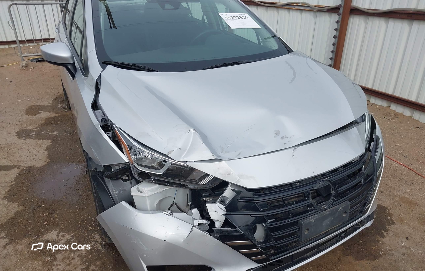Nissan Versa 2023