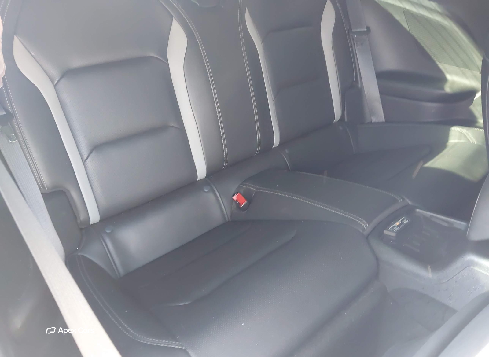 Chevrolet Camaro 2021