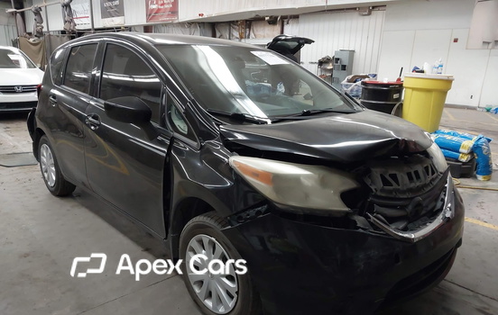 Nissan Versa 2015 - Image 1 of 16