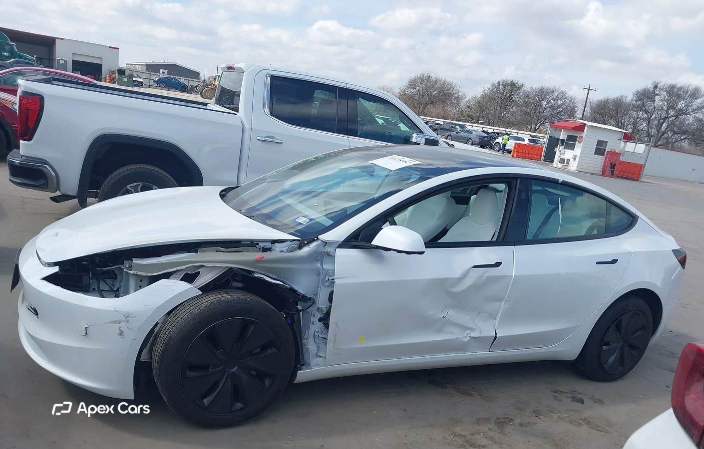 Tesla Model 3 2025