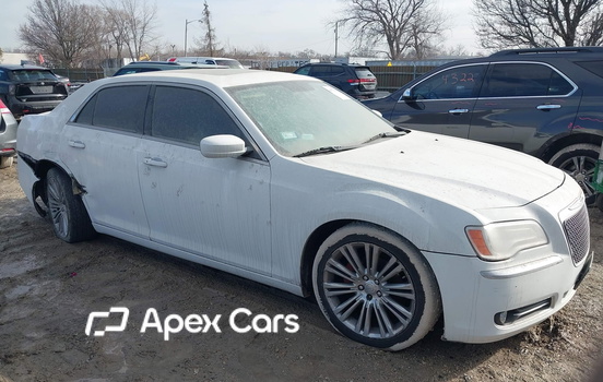 Chrysler 300 2013 - Image 1 of 11