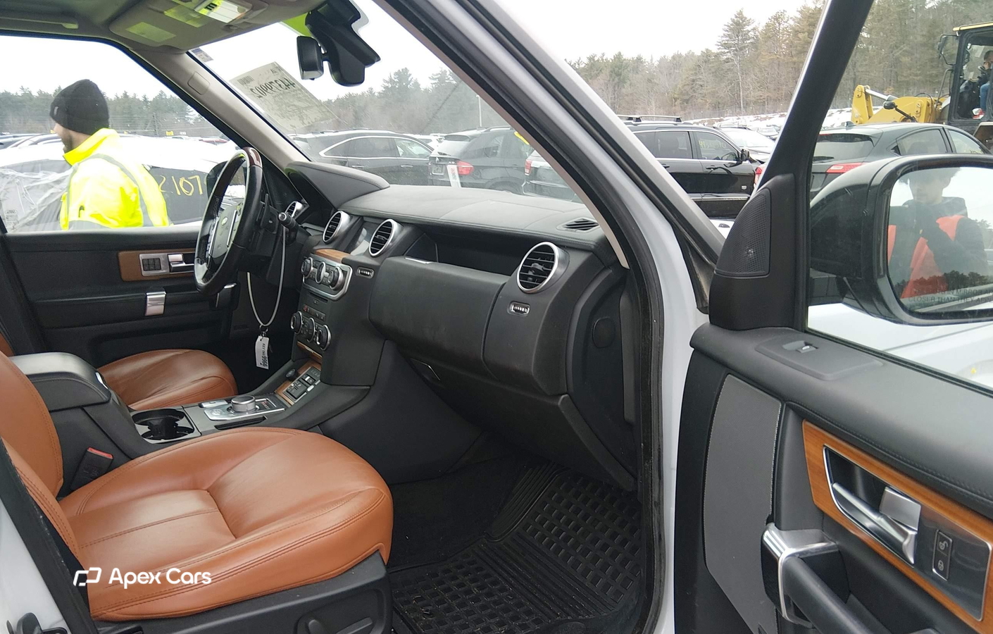 Land Rover LR4 2016