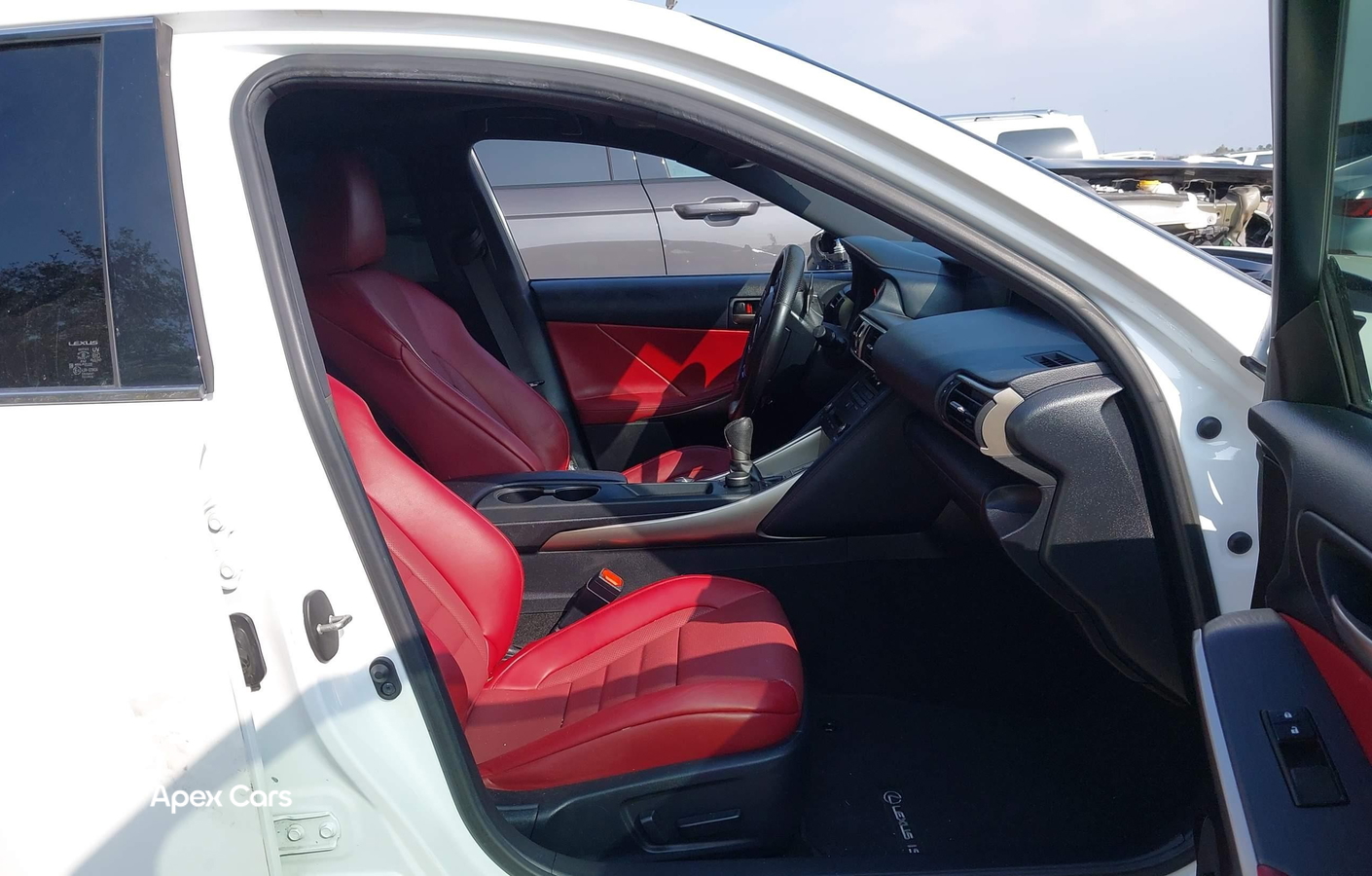 Lexus IS 2020
