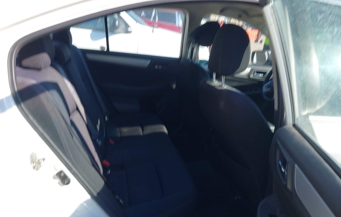 Subaru Legacy 2017