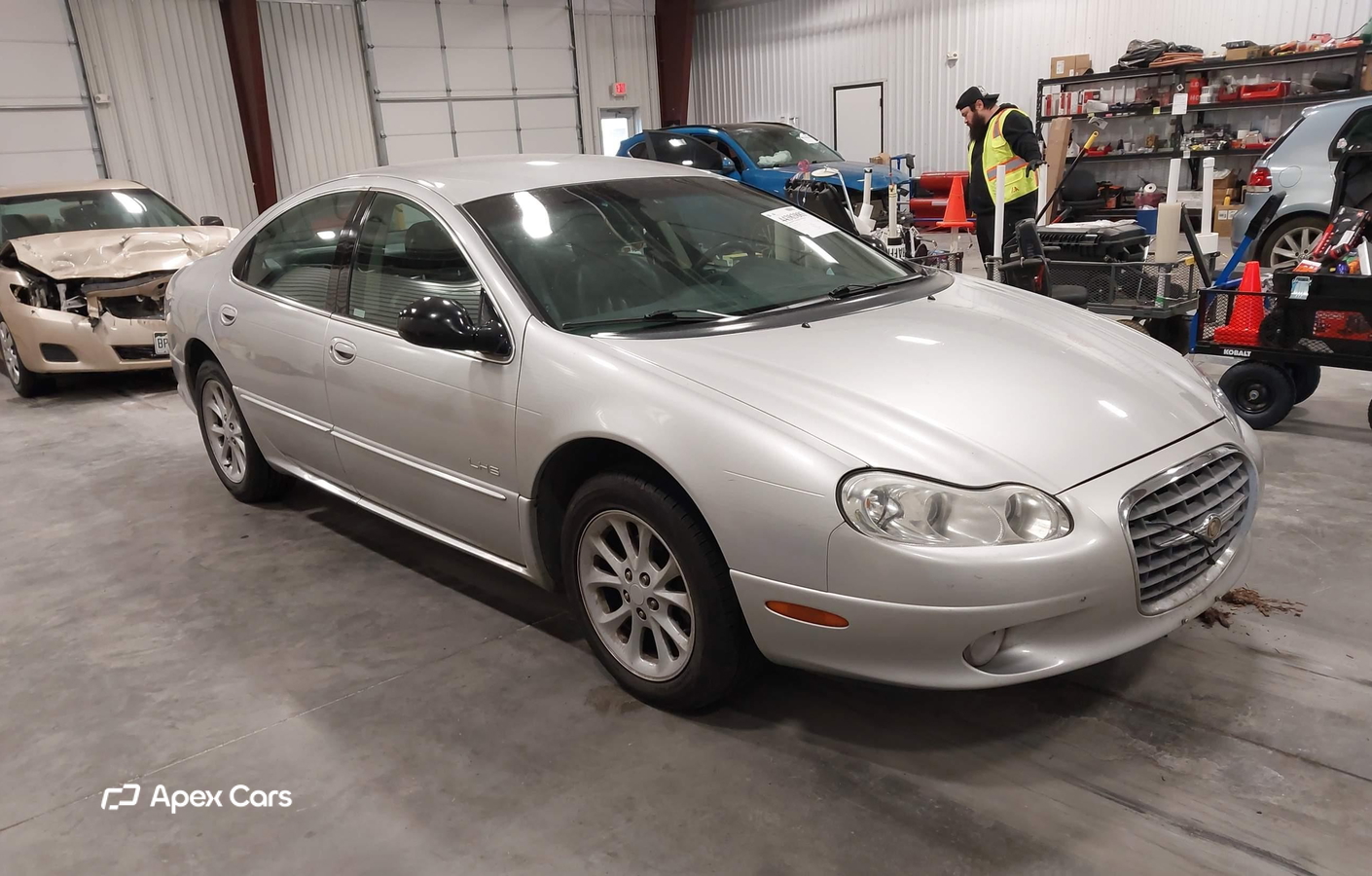 Chrysler LHS 2001