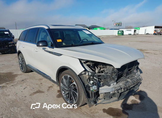 2020 Lincoln Aviator - Image 1 of 5