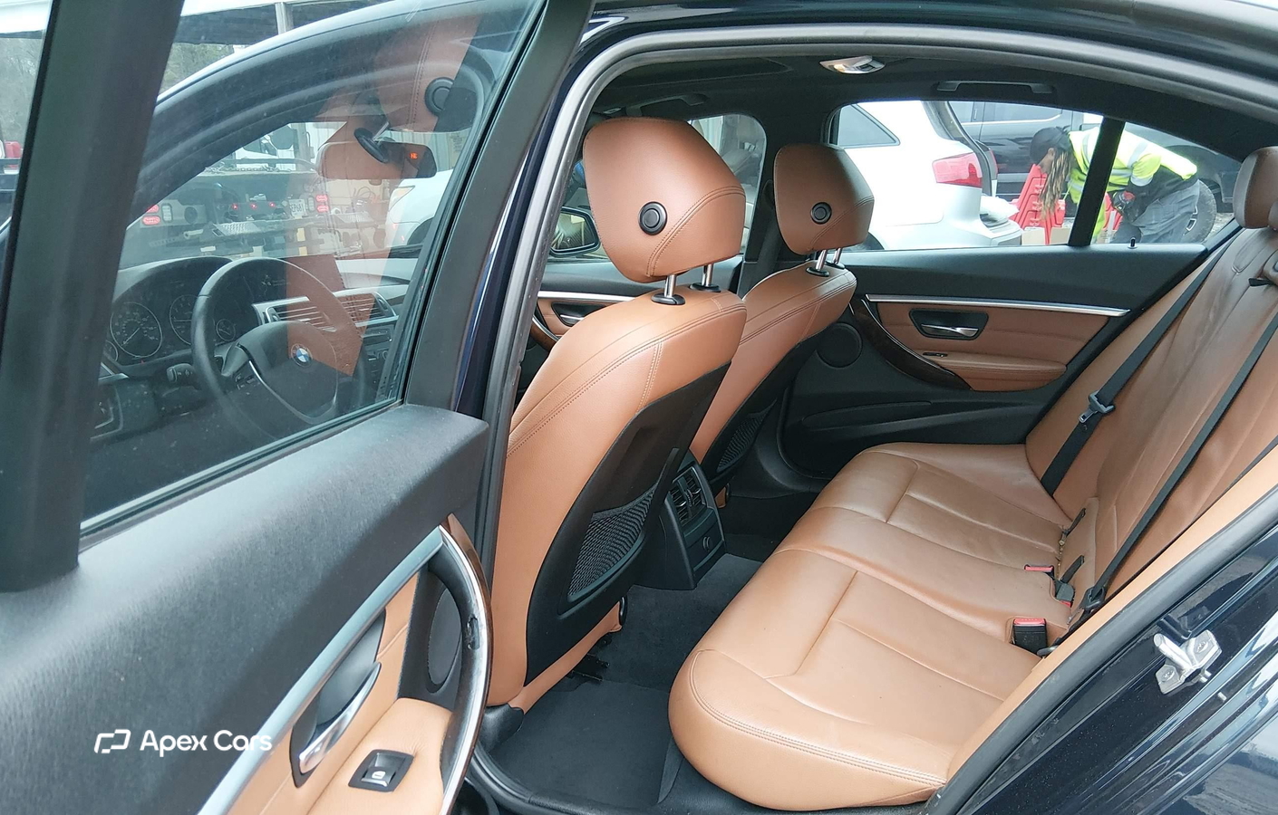 BMW Series 3 2016