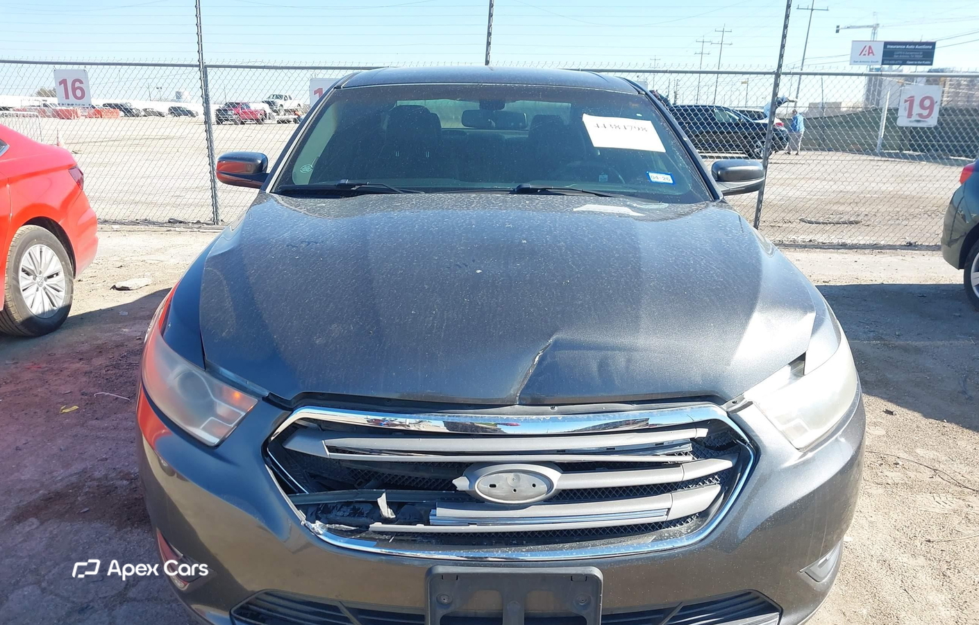 Ford Taurus 2015