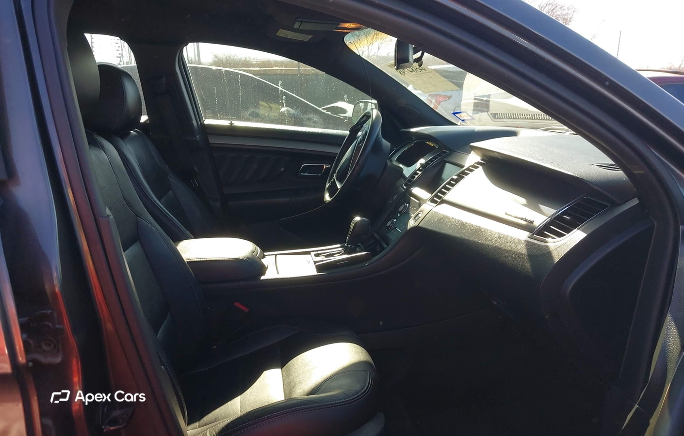 Ford Taurus 2015