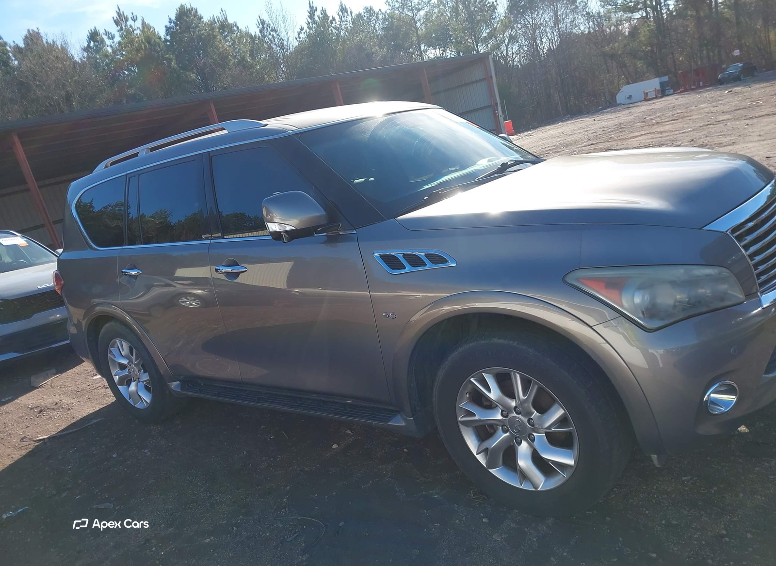 Infiniti QX80 2014