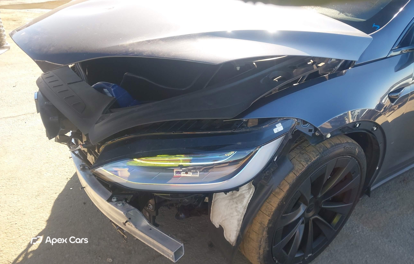 Tesla Model X 2022