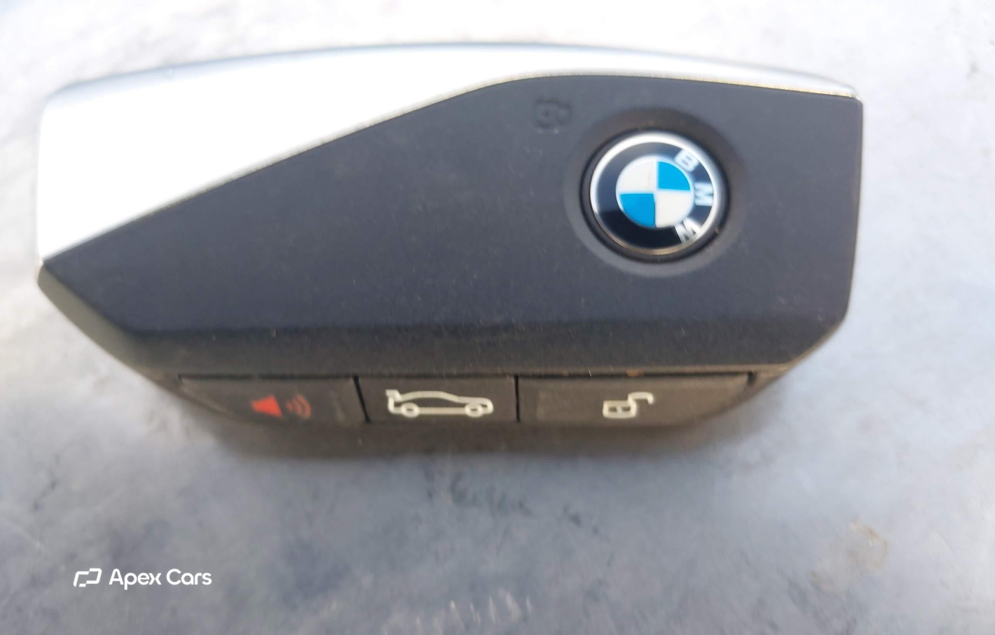 BMW iX 2025