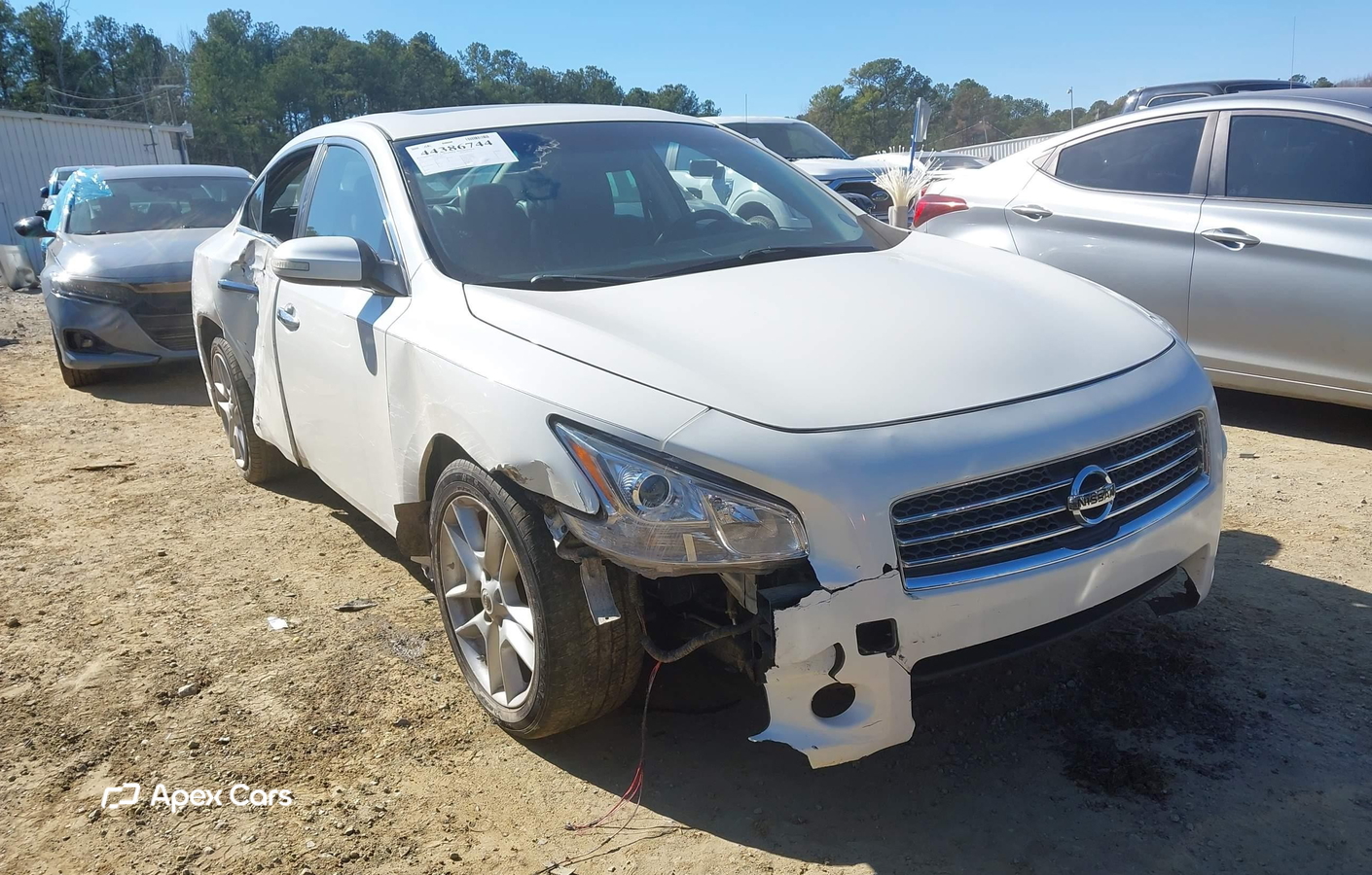 Nissan Maxima 2011