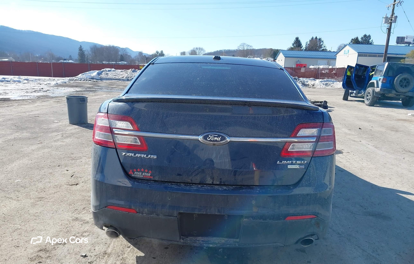 Ford Taurus 2017