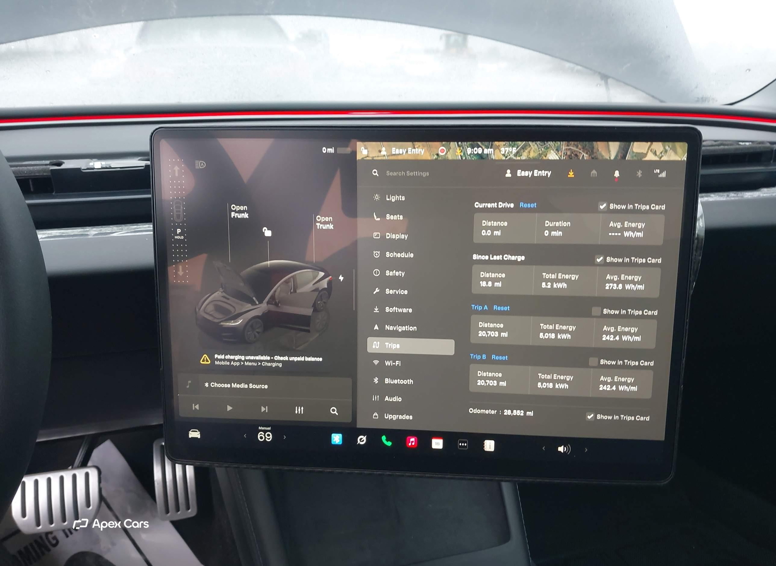 Tesla Model 3 2024