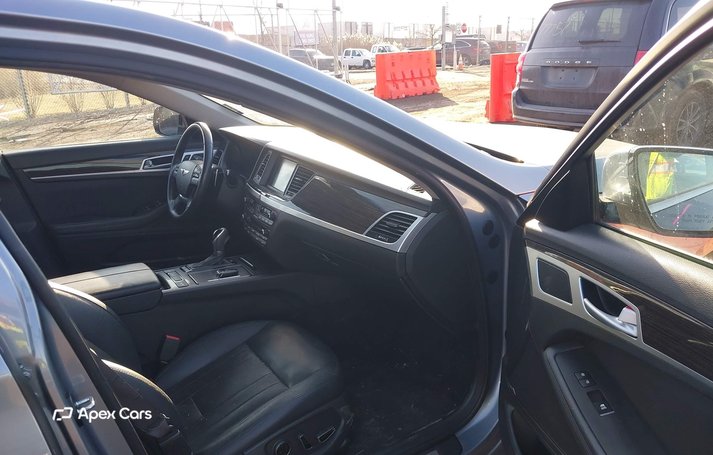 Hyundai Genesis 2015