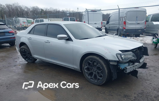 Chrysler 300 2020 - Image 1 of 22