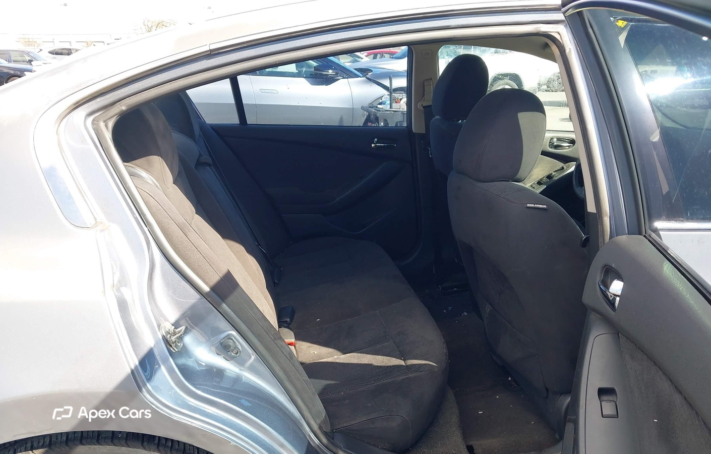 Nissan Altima 2012