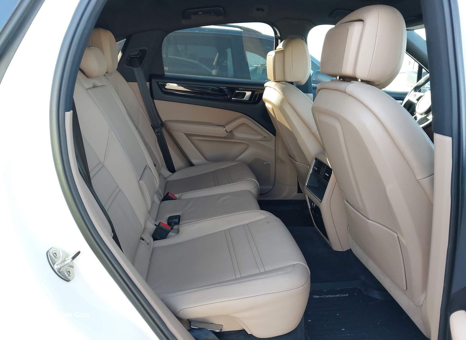 Porsche Cayenne Coupe 2021