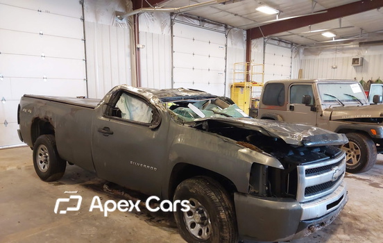 Chevrolet Silverado 2011 - Image 1 of 16