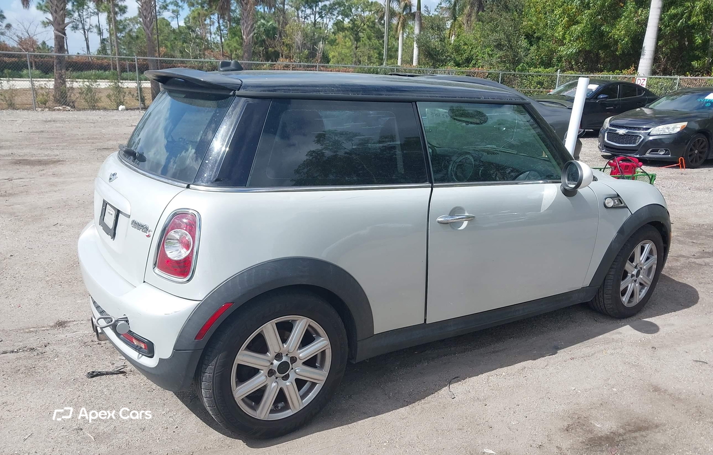 MINI Cooper 2011
