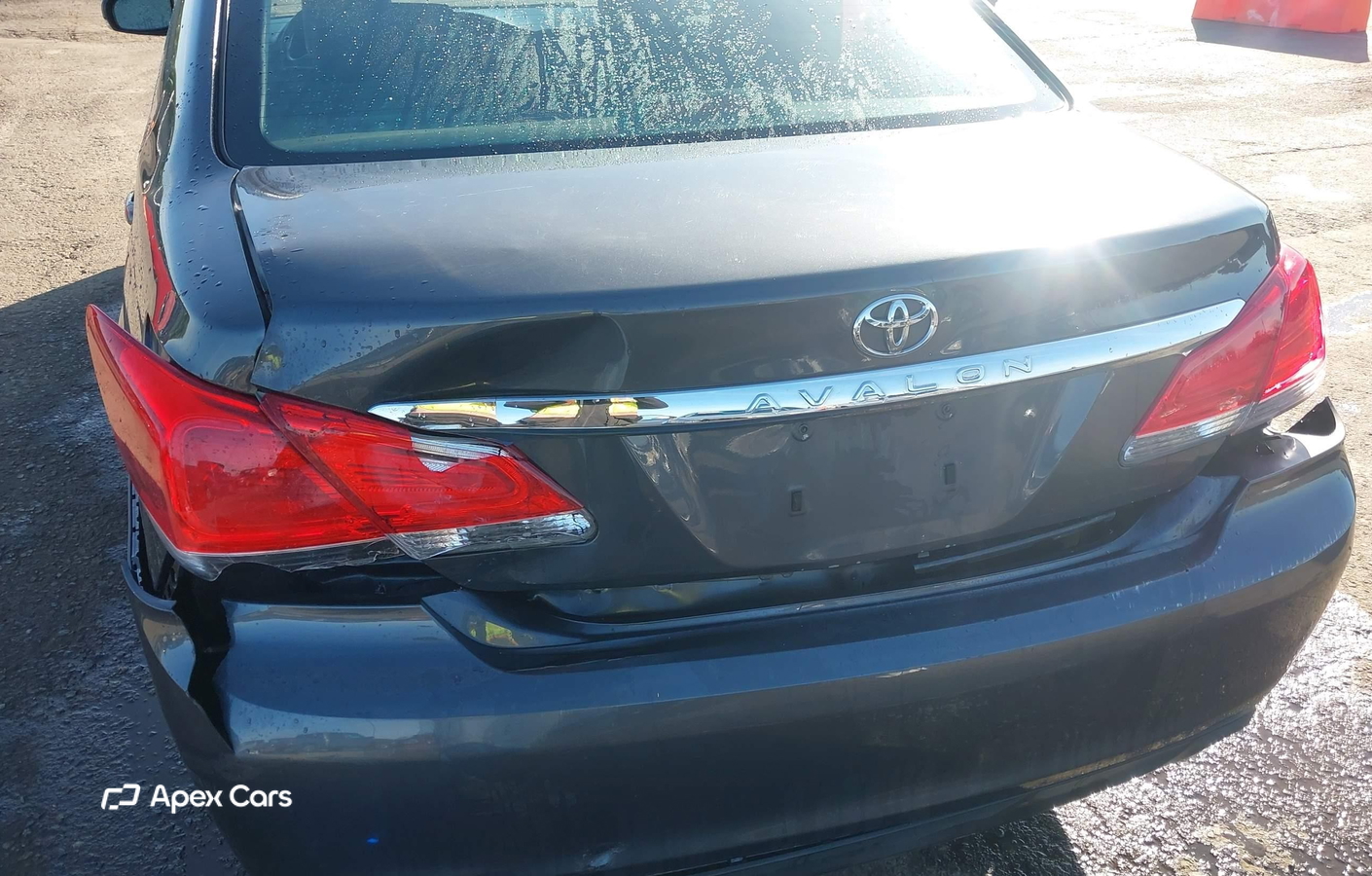 Toyota Avalon 2011