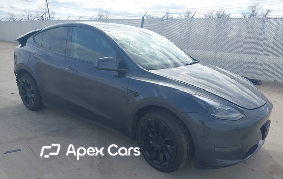 Tesla Model Y 2025 - Image 1 of 18